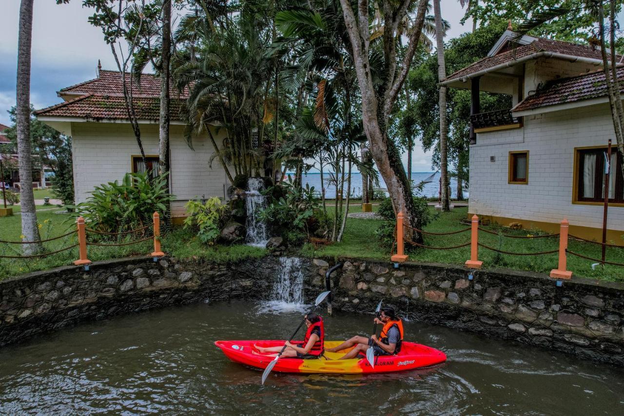 The World Backwaters, Alleppey Kumarakom Eksteriør billede